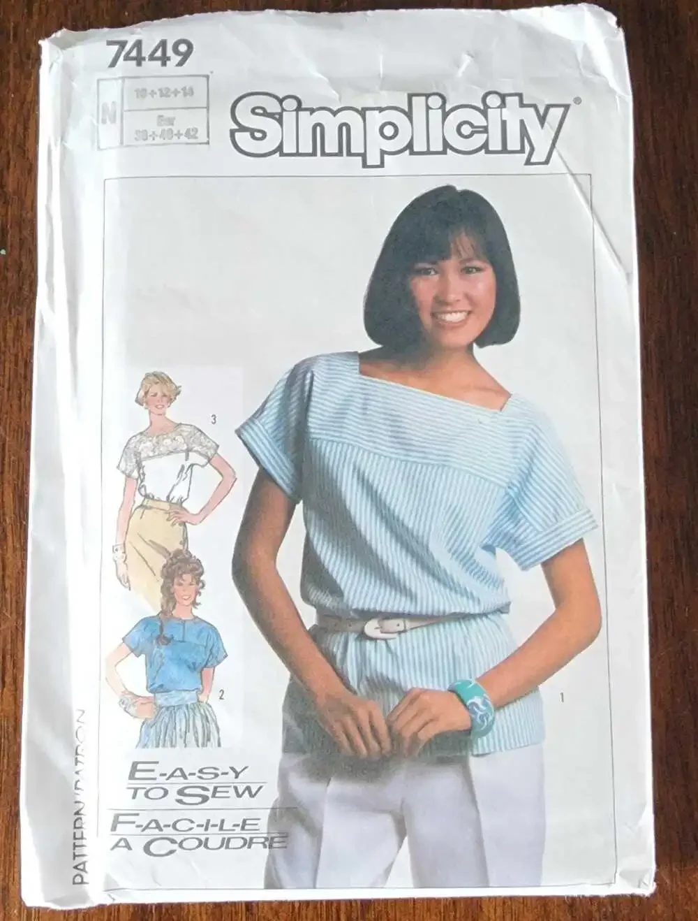Vintage Simplicity Sewing Pattern 7449 Misses Top 10-12-14 in 2 Lengths Uncut